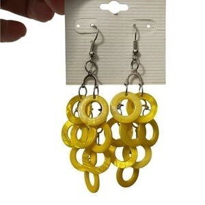 Tiered Circle Cluster Earrings